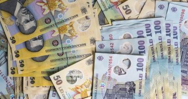 Stire din Social : Salarii majorate începând cu 1 iulie! Cine beneficiază de o creștere de 30%
