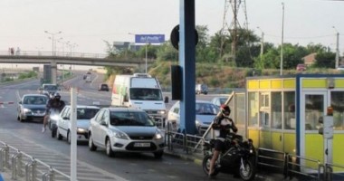 Stire din Social : Iată în ce zile va fi suspendată taxa de la podul Fetești