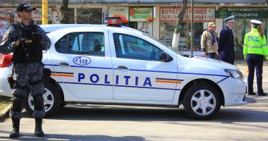 Veste bună pentru polițiști: noile Loganuri vor avea girofaruri și sirene!