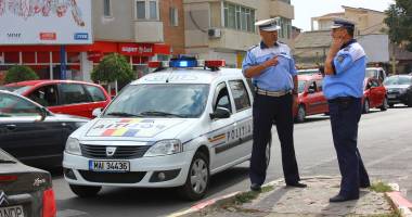 Stire din Eveniment : Acuzații grave ale agenților de poliție: "Sunt șefi de poliție care nu au văzut hoți decât la televizor!"