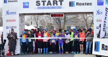 GALERIE FOTO / MARATONUL NISIPULUI, LA START! Centenarul, serbat prin sport - 4