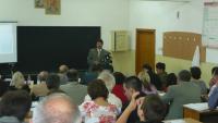 Stire din Cultură-Educație : Profesori și părinți din țară se întrunesc la Constanța pentru a discuta despre educația elevilor