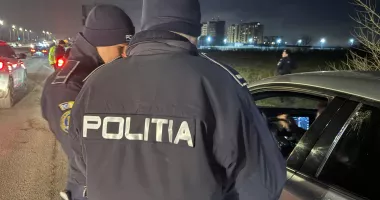 Stire din Eveniment : Șoferii constănțeni, pândiți în trafic. Polițiștii rutieri au ieșit pe străzi