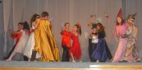 Stire din Cultură-Educație : Competiție de teatru între elevi, la Festivalul "Aplauze"