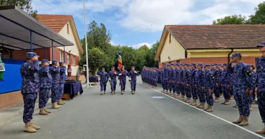 Stire din Eveniment : Eveniment special la Constanța. Tinerii sunt invitați să descopere viața din Școala Militară Navală
