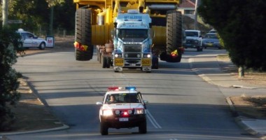 Stire din Eveniment : Transporturi agabaritice spre portul Constanța