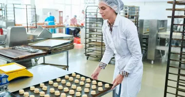 Stire din Economie : O nouă sesiune de finanțare pentru procesarea alimentelor. Ce investiții pot fi făcute