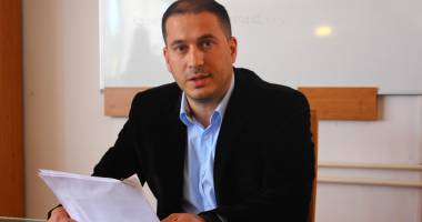 Stire din Eveniment : Fostul șef al OPC în arest la domiciliu