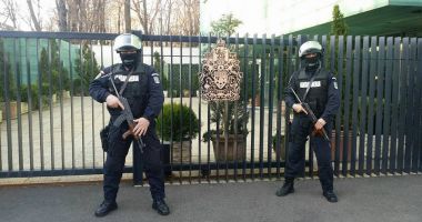 Stire din Actualitate : Jandarmeria Română, reorganizată. Trupele fixate la paza clădirilor vor ieşi în teren