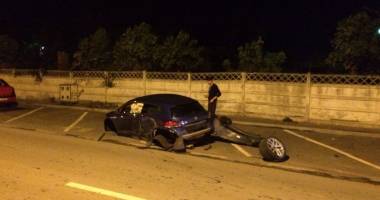 Galerie foto. Accident rutier spectaculos în Constanța. IMPACT TERIBIL! - 4