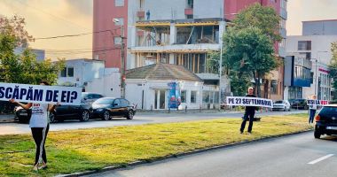 VIDEO. Campanie inedită a USR-PLUS, la Constanţa! „Pe 27 septembrie îi trimitem acasă!” - 3