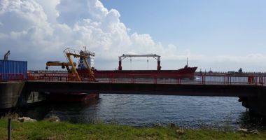 GALERIE FOTO / Protest spontan la Agenţia Română de Salvare a Vieţii Omenești pe Mare - 4