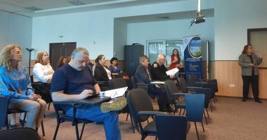 Cursuri de arhivar, cameristă şi lucrător-instalator în construcţii, organizate prin intermediul CCINA Constanţa - 3