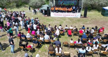 Stire din Social : Sărbătoare câmpenească românească, organizată la Cumpăna de 1 Mai
