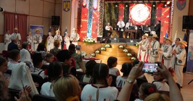 Grigorie Moisă, câștigătorul trofeului Festivalului-Concurs Național de Folclor “Dor de cânt românesc”, de la Cumpăna - 3