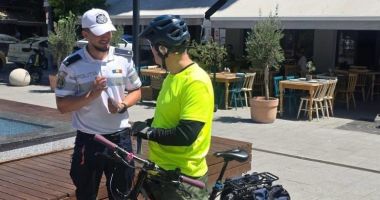 IPJ Constanța: ”Fii deștept, pedalează corect. Traversează cu atenție” - 2