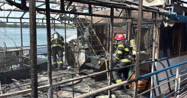 Incendiu pe un ponton din Tulcea! Mai multe ambarcațiuni au fost afectate - 3