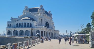 Stire din Cultură-Educație : Cazinoul constănțean, magnet turistic și cultural! Peste 150.000 de vizitatori în prima vară de la redeschidere