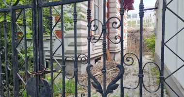 Casa primarului care a schimbat Constanța se prăbușește sub ochii autorităților - 3