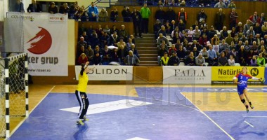 Stire din Sport : Universitatea Jolidon Cluj a învins SCM Craiova