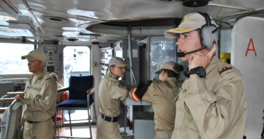 Stire din Eveniment : Peste 300 de marinari români participă la NATO Breeze 2014