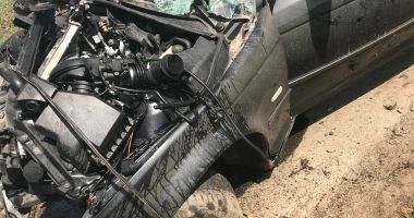 Galerie foto / GRAV ACCIDENT RUTIER! Victima, șoferul unui BMW - 4