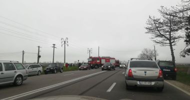 GALERIE FOTO / UPDATE. ACCIDENT RUTIER GRAV între Constanța și Valu lui Traian. UN TÂNĂR A MURIT! - 6