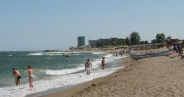 Mult soare și maxime de 35 de grade Celsius, astăzi, pe litoral