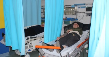 Stire din Sănătate : "30% dintre cazurile care ajung la spital sunt datorate consumului de droguri și alcool"