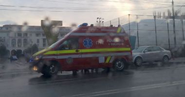 Stire din Eveniment : Pieton lovit de mașină, în Mamaia