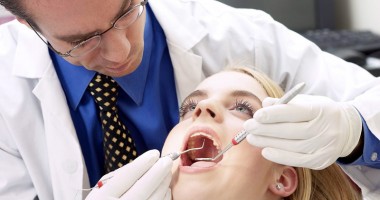 Stire din Cetățenești : Ce faceți dacă lucrarea dentară vă provoacă dureri