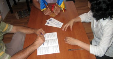 Stire din Cetățenești : Cine trebuie s-o facă pe  "mediatorul" în asociația de locatari