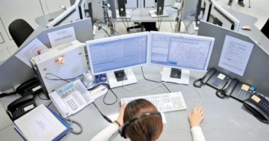 Stire din Sănătate : Jumătate dintre apelurile la 112 din 2012 au fost false!