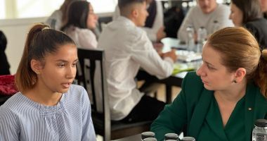 GALERIE FOTO. Ministrul Educației, Ligia Deca, a sărbătorit în avans Ziua Internațională a Drepturilor Copilului - 4