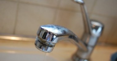 Stire din Social : Lucrări RAJA. Mai multe blocuri din zona Casa de Cultură din Constanța, fără apă rece, până diseară