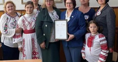 Liceul Teoretic "Carmen Sylva", angrenat în numeroase proiecte educaţionale - 3