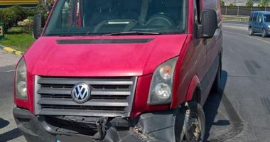 GALERIE FOTO / Accident rutier la intrare în localitatea Ovidiu - 4