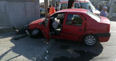 GALERIE FOTO. Accident rutier la Constanța, după ce un șofer nu a oprit la STOP - 2