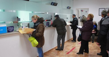 Stire din Social : 31 ianuarie, ultima zi pentru achiziționarea autorizațiilor de tramă anuale reduse cu 10%