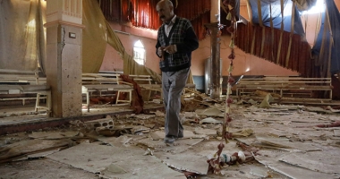 Stire din Actualitate : 32 de morți în urma unui atentat revendicat de Isis, în Siria