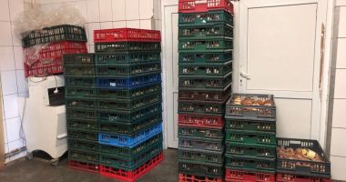 GALERIE FOTO / CÂTĂ MIZERIE MÂNCĂM! FABRICĂ DE PÂINE ȘI PRODUSE DE PATISERIE, DIN CONSTANȚA, AMENDATĂ ȘI ÎNCHISĂ! - 6