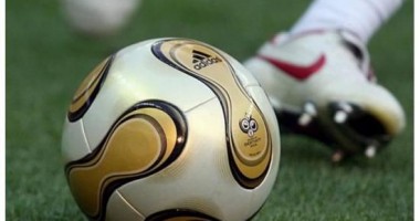 Stire din Sport : Oficial! 14 echipe în Liga 1, sistem cu play-off și play-out, în sezonul 2015-2016