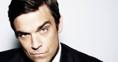 Stire din Actualitate : Gafă de proporții făcută de Robbie Williams
