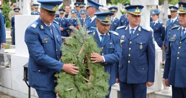 75 de ani de la moartea generalului de brigadă Ion Bungescu, al cărui nume îl cinstesc, zi de zi, militarii de la Capu Midia - 2
