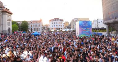 Stire din Cultură-Educație : Concertele din ultima seară a Zilelor Constanței, în Parcul Farului și Piața Ovidiu