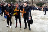 Stire din Cultură-Educație : Crucile au sfințit marea