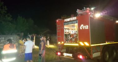 Galerie foto / FEMEIE UCISĂ DE FLĂCĂRI. S-a aflat cauza incendiului de la Negru Vodă - 2