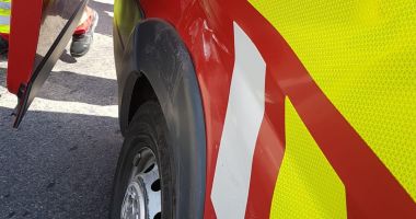 GALERIE FOTO / Ambulanță SMURD, lovită de un autoturism, în Constanța. Intervine SMURD-ul - 6
