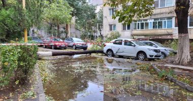 Stire din Eveniment : 46 de localități sunt afectate de fenomenele meteorologice de azi noapte