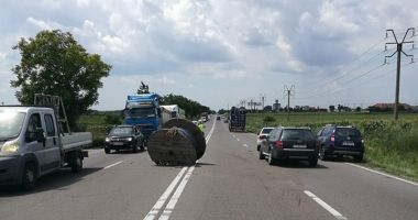 GALERIE FOTO / ACCIDENT RUTIER GRAV PE DN3 între Constanța și Valu lui Traian - 5